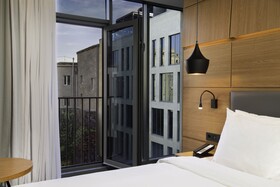 Holiday Inn Yerevan - Republic Square