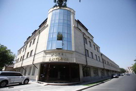 Hotel Artsakh