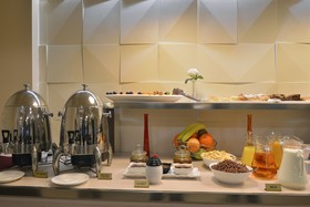 Minotel Barsam Suites