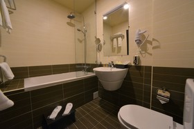 Minotel Barsam Suites