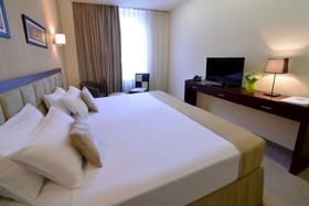 Minotel Barsam Suites