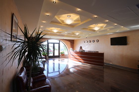 Nare Hotel