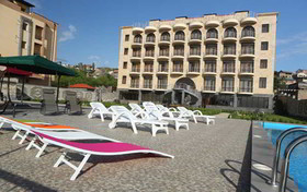Nare Hotel