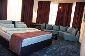 Nice Hotel & Tours