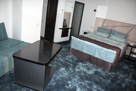 Nice Hotel & Tours