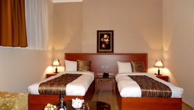 Park Avenue Hotel