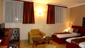 Park Avenue Hotel