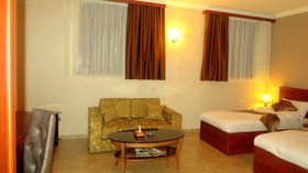 Park Avenue Hotel
