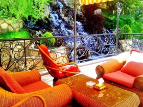 Park Avenue Hotel