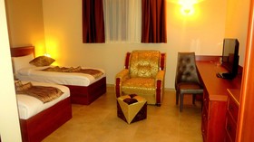Park Avenue Hotel