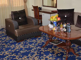 Royal Plaza Hotel