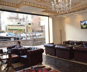 Royal Plaza Hotel