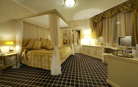 Grand Hotel Yerevan