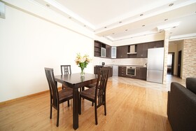 Sweet Home Apartments