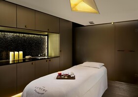 The Alexander, a Luxury Collection Hotel