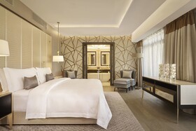 The Alexander, a Luxury Collection Hotel