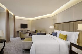 The Alexander, a Luxury Collection Hotel