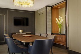 The Alexander, a Luxury Collection Hotel