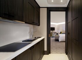 The Alexander, a Luxury Collection Hotel