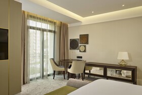 The Alexander, a Luxury Collection Hotel