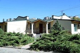Armenian Village Park Hotel