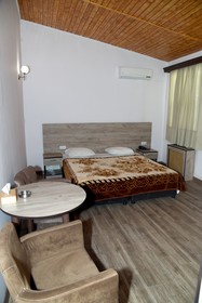 Armenian Village Park Hotel