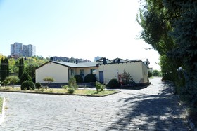 Armenian Village Park Hotel
