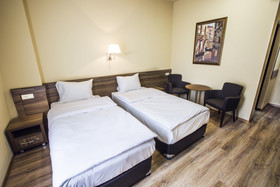 Yerevan Deluxe Hotel