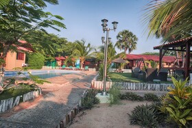 Thomson Beach House