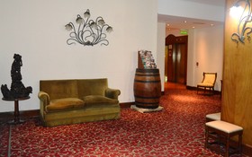 Gardi Hotel & Suites