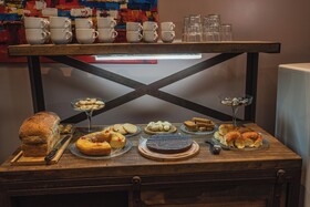 Shoshana Apart Boutique