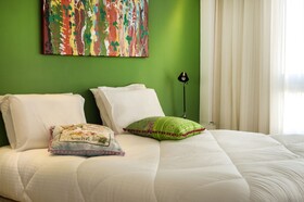 Shoshana Apart Boutique