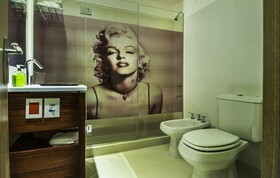 Shoshana Apart Boutique