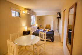 Dos Mareas Home Apart