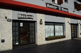 Hosteria El Bosque