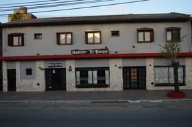 Hosteria El Bosque
