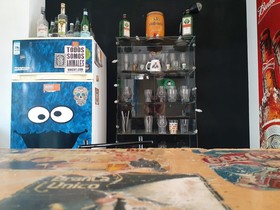 Ananta Hostel & Bar