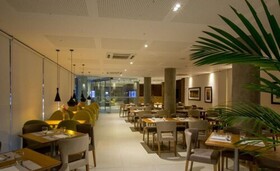 Caseros 248 Hotel