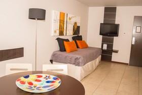 Kube Apartments