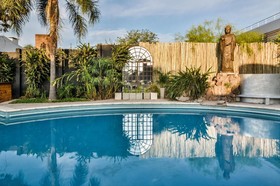 Onas Hostel & Suites