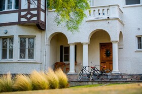 Scratch House