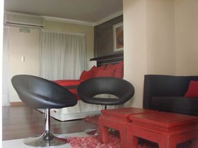 Zoom Apartments