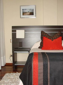Zoom Apartments