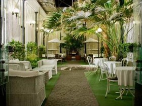 Paraná Hotel Plaza Jardín