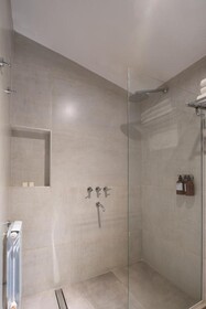 Calina Hotel
