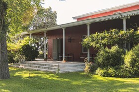 Enlace Casa de Huespedes