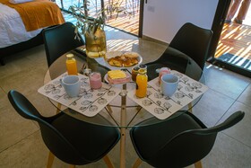 Lodwine Lodges