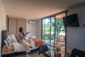 Lodwine Lodges