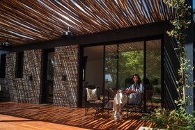 Lodwine Lodges