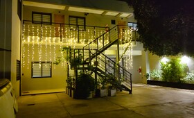Drummond Apartments